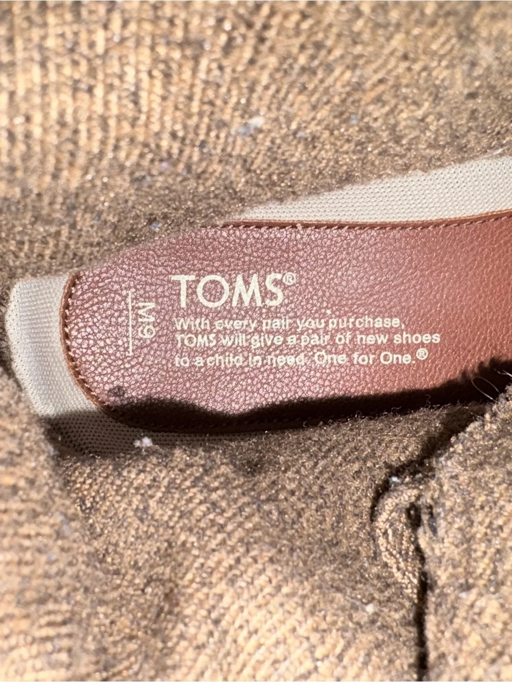 Toms Men's Fold-Down Chukka Boots in Tan and Brown